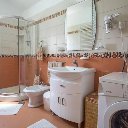 Ferienhaus Family Friendly House With A Swimming Pool Maslinica, Solta - 16782 Grohote