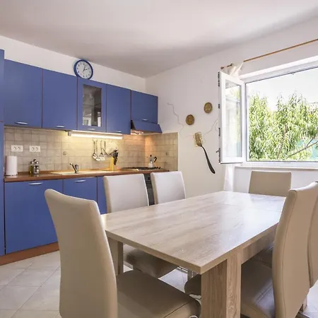 Ferienhaus Family Friendly House With A Swimming Pool Maslinica, Solta - 16782 *